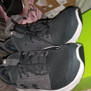 Under Armour grey womens sneakers 9.5